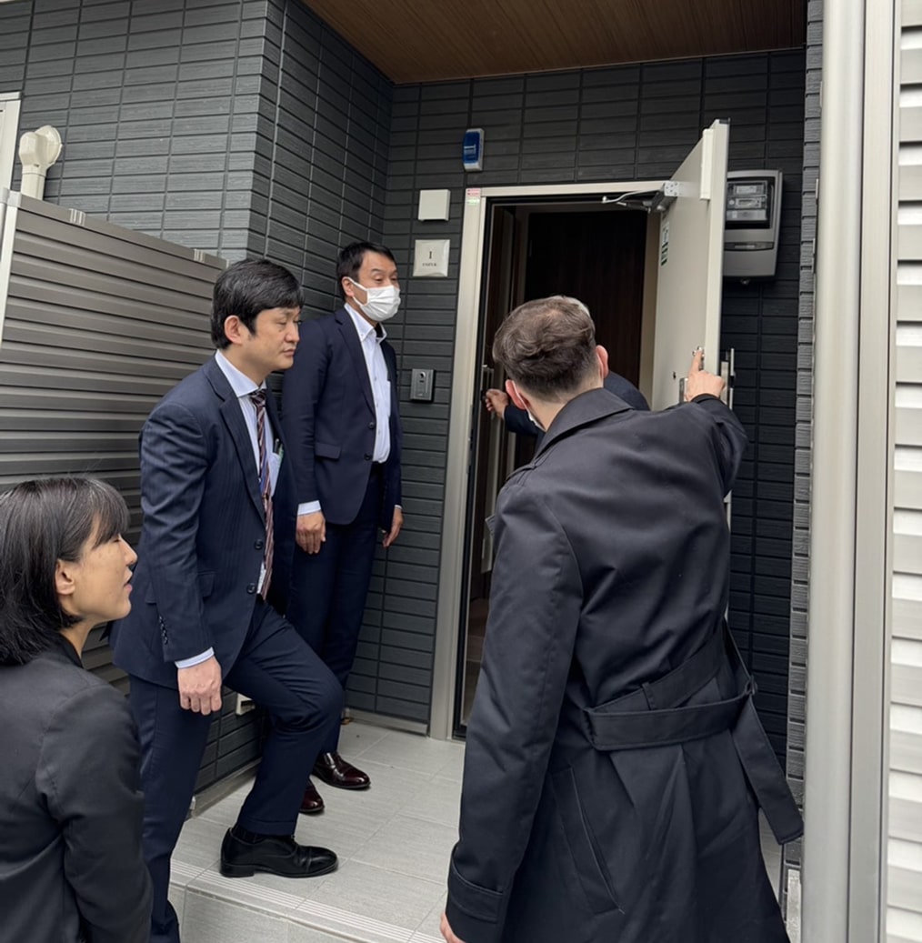 ドイツ警察ご担当者様の見学の様子画像その2